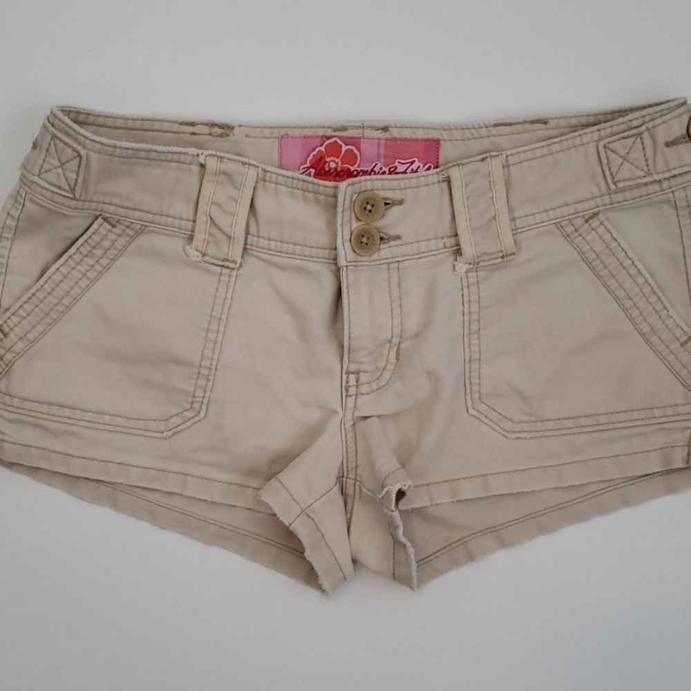 💖 ABERCROMBIE AND FITCH  size 6 shorts